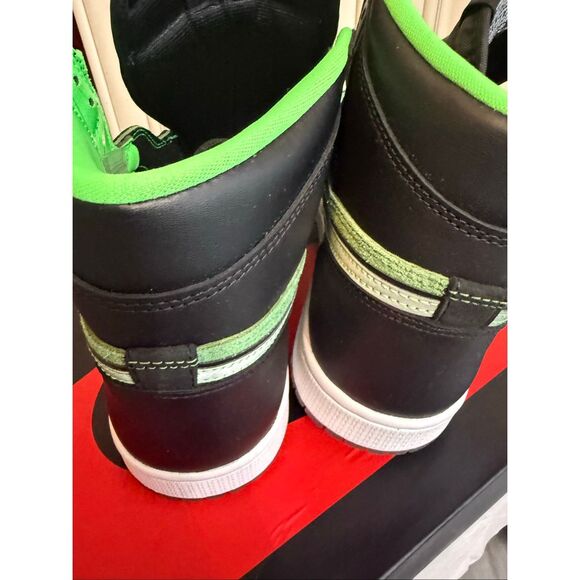Nike Men's Air Jordan 1 High Zoom High Top Athletic Shoes Zen Green Size 8.5 - Picture 11 of 13